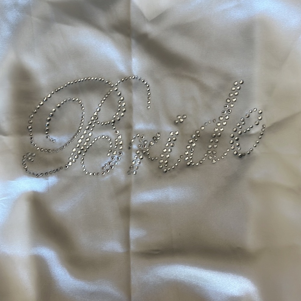 Bridal Robe - Picture 5 of 5